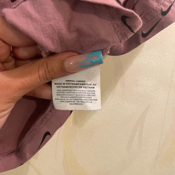 Nike Crop Top size Medium in Mauve - Picture 3 of 5